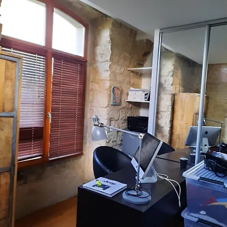 Apartmán Tesla Paris Hub Jo 2024
